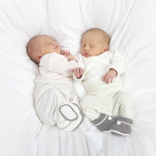Faire-part de naissance Ecusson chic jumeaux 3 photos blanc - Page 2
