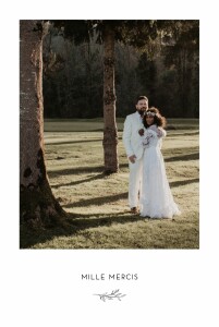 Carte de remerciement mariage Les mariés champêtres (portrait) blanc